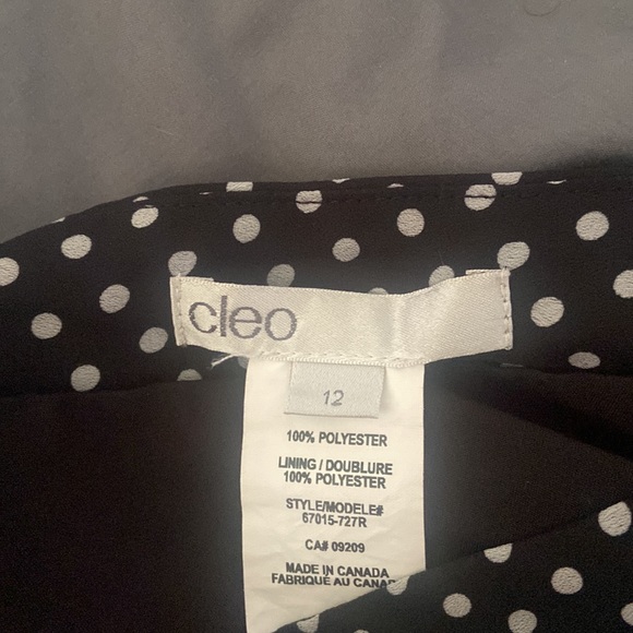 Cleo size 12 tiered skirt with polka dots - Picture 2 of 2